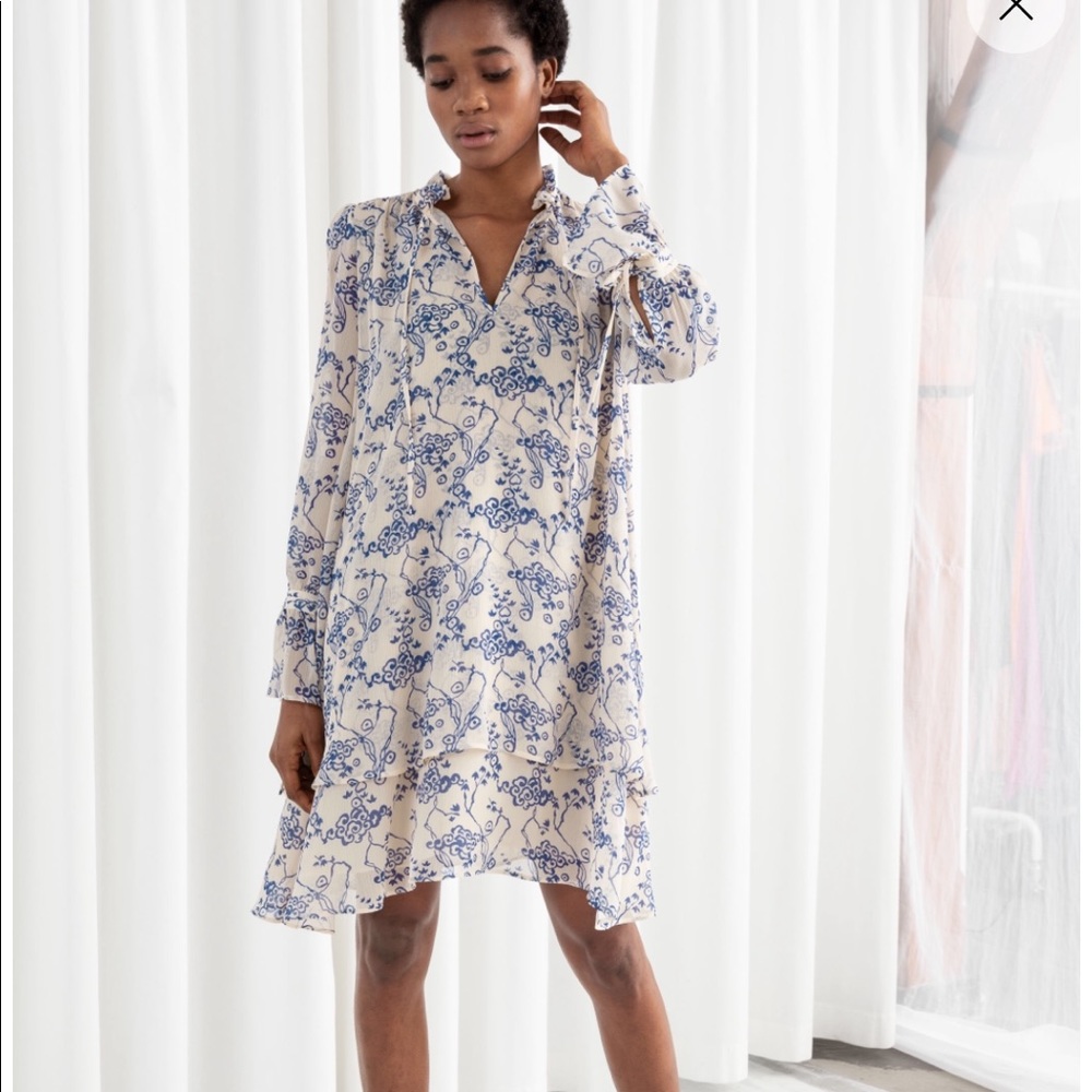 Ruffle collar cloud print mini dress
